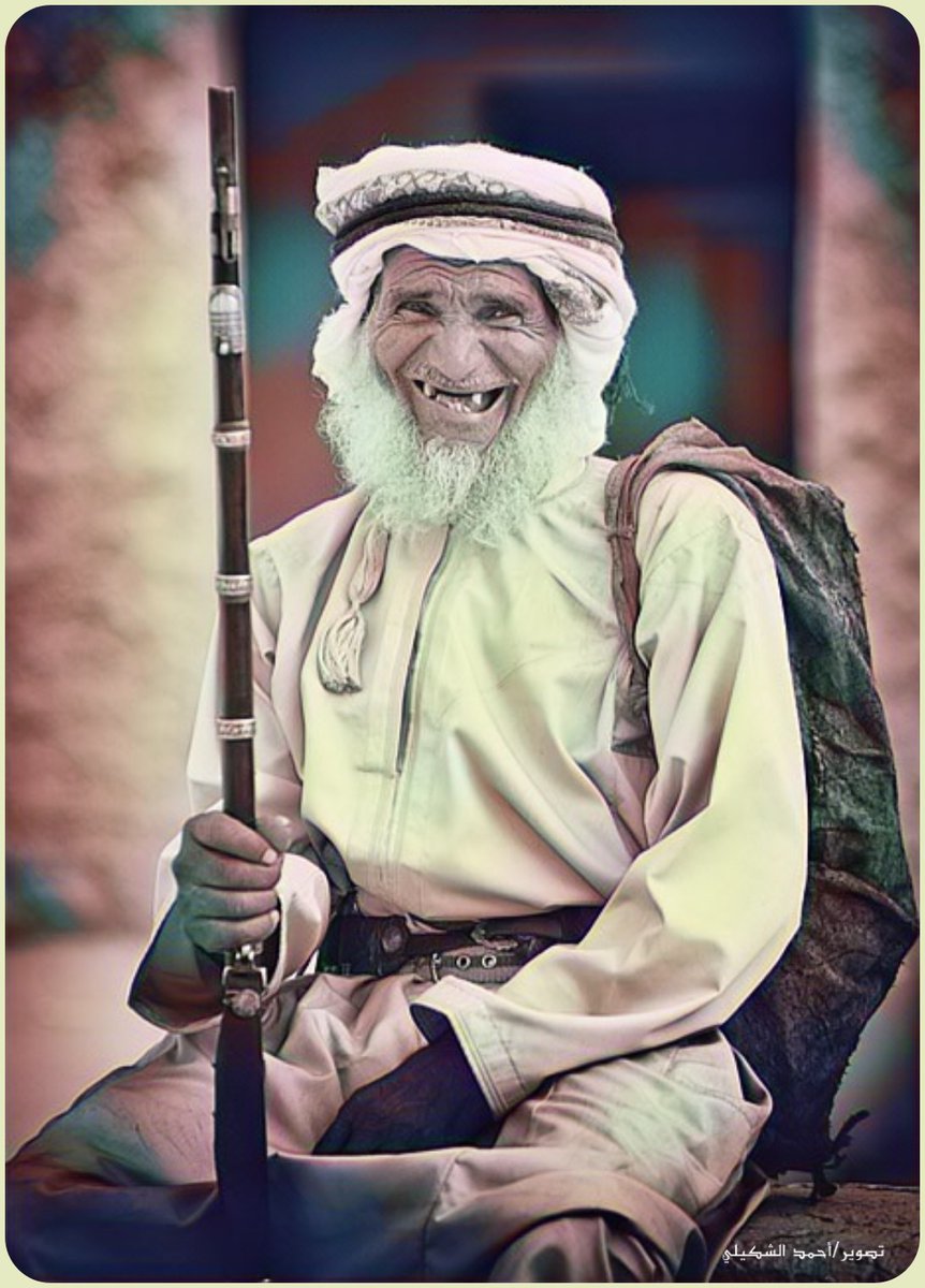 (يجْعلُ اللَّه الهُموم مُقدّماتٍ لنعمٍ مخْبوءة) مصطفى صادق الرافعي
