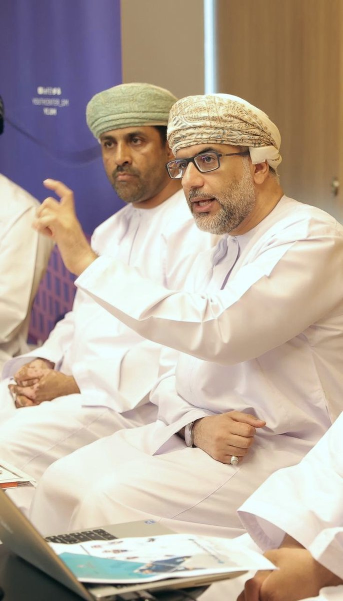 كلُّ وطنٍ بإنسانه.. عظيم! مبدأ راسخ نؤمن به جميعاً؛ أنا وأنت. .. من يقترب من شباب #سلطنة_ع…