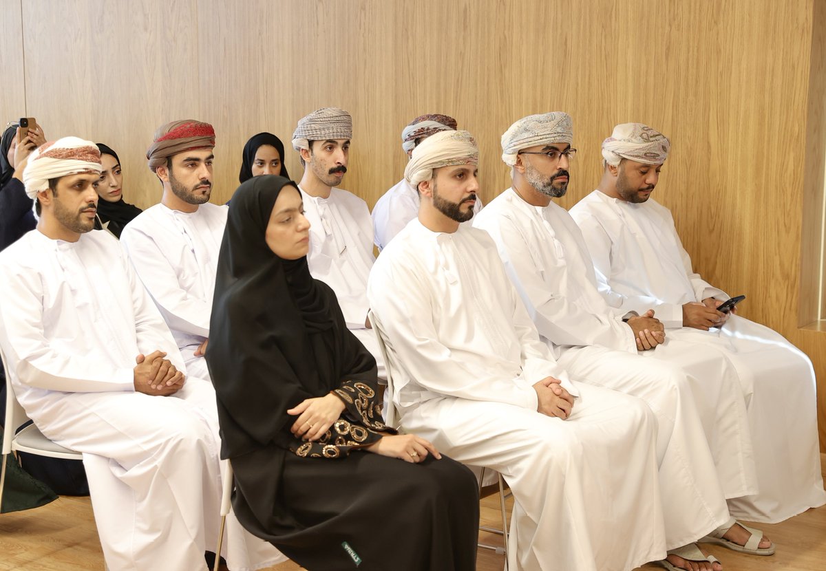 كلُّ وطنٍ بإنسانه.. عظيم! مبدأ راسخ نؤمن به جميعاً؛ أنا وأنت. .. من يقترب من شباب #سلطنة_ع…
