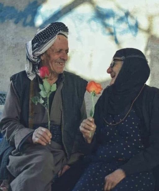 ما أجمل #الصباح الذي يكنس كل تعب الأمس، وقلق الليلة الماضية.. كلّ يوم جديد.. هو #فرصة_جديد…