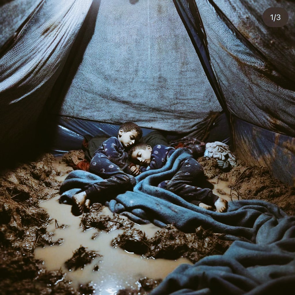وإن تجاهلنا.. فهل يتجاهل الظلم أطفال #فلسطين، وهل يتجاهل الألم روح هذا #الإنسان؟!! ألا يست…