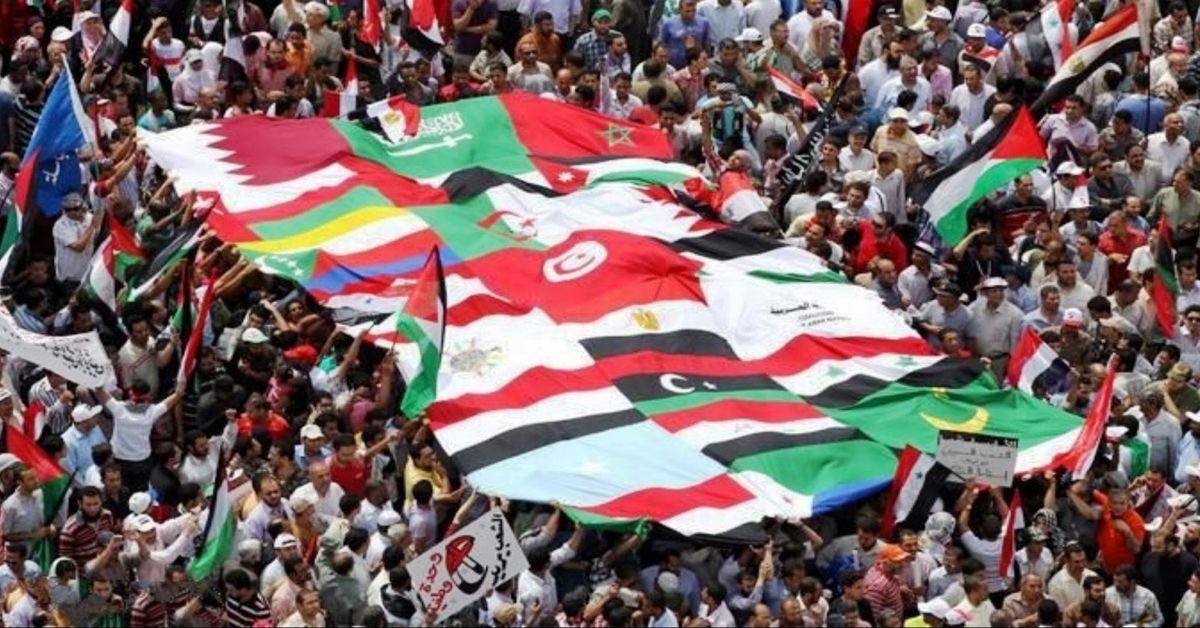 لكلّ عربي مخلص: نذود عن الأوطان شجاعةً بالروح، والكلمة الصادقة دون الانتقاص من غيرنا. احتر…