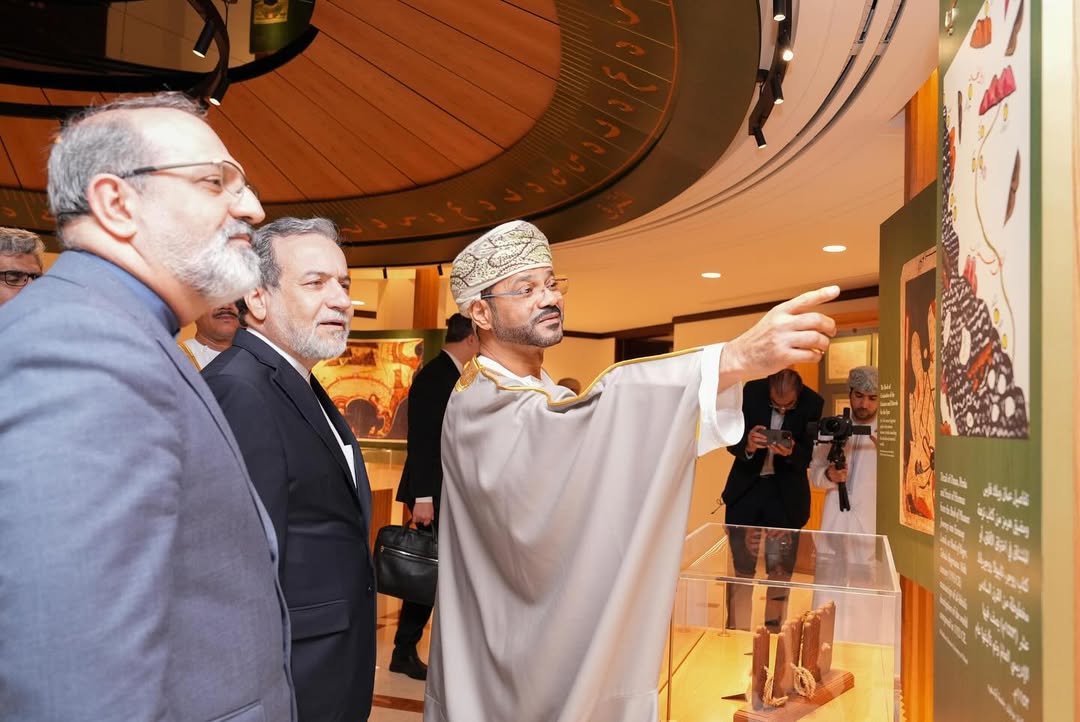 إن مشاركة معالي @badralbusaidi في منتدى #طهران الرابع للحوار، تؤكّد التزام وطني العزيز سلط…