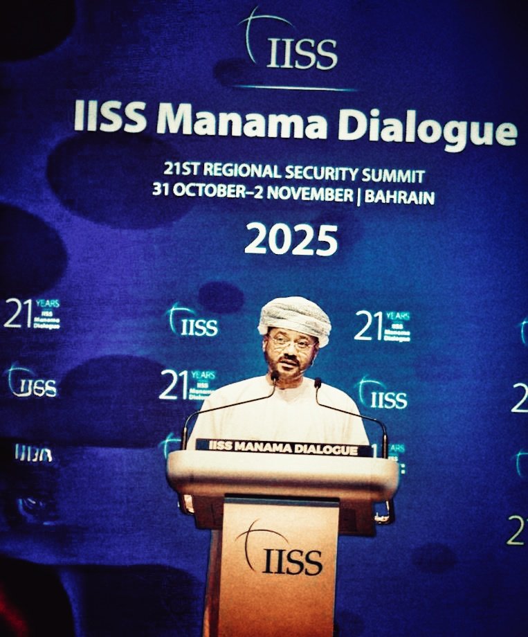 في #حوار_المنامة #IISSMD25؛ معالي @badralbusaidi يقدّم رؤية تتجاوز فكرة أن الأمن "غياب الح…